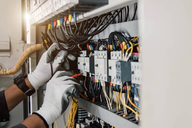 Best Electrical Troubleshooting Services  in Shorewood, WI